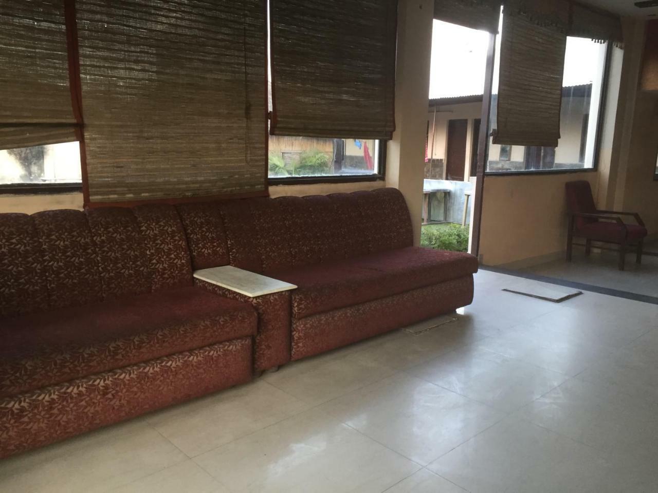 Hotel Kings Inn Haridwār Zewnętrze zdjęcie