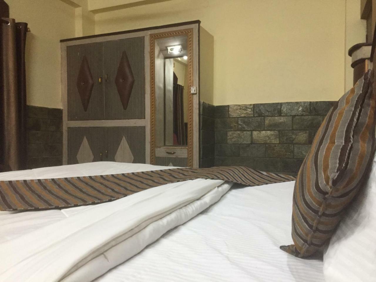 Hotel Kings Inn Haridwār Zewnętrze zdjęcie